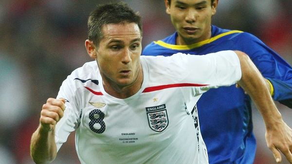 Frank Lampard insists that England remain together as a team