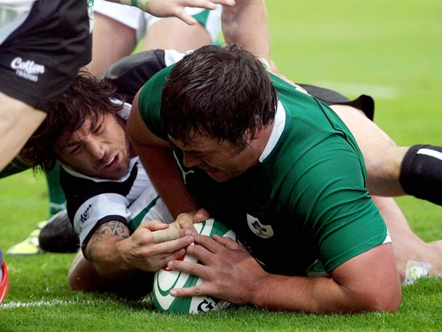 Tony Buckley repelled the challenge of three defenders to drive over the line