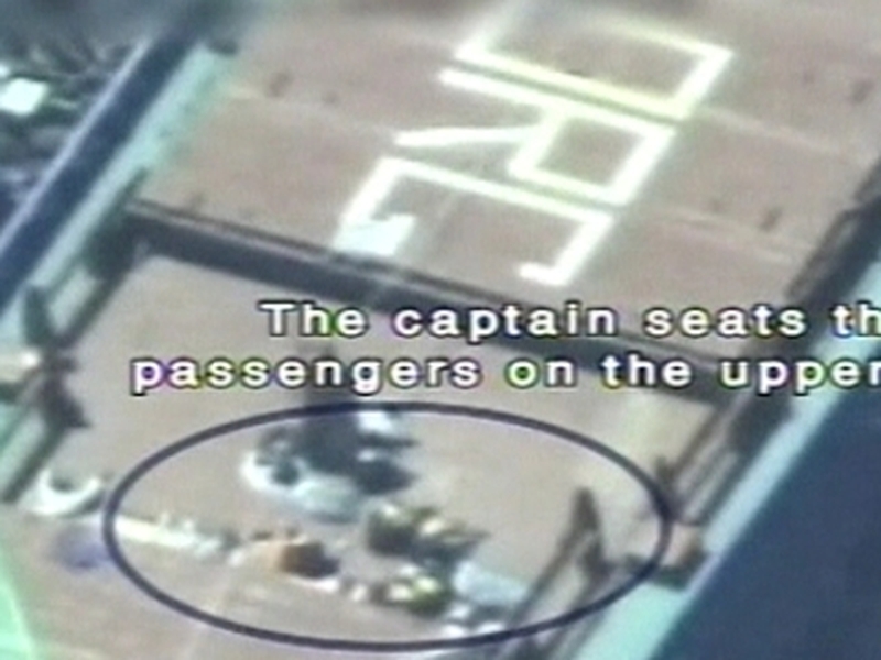 Rachel Corrie - Passengers &amp; crew rounded up on deck