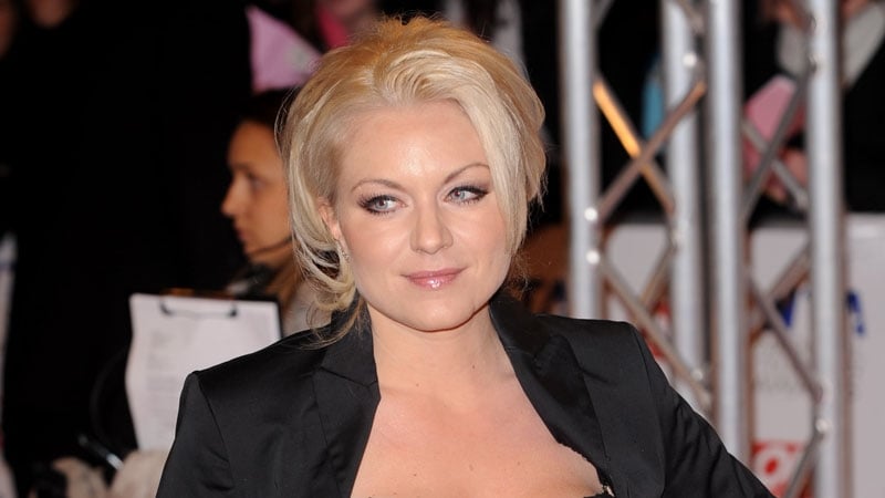 Simons - Wants Roxy to get even with Phil