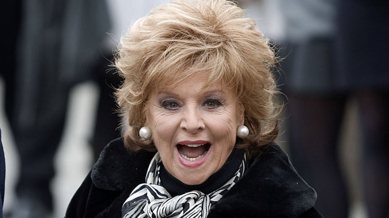Barbara Knox's character Rita to mary Dennis?
