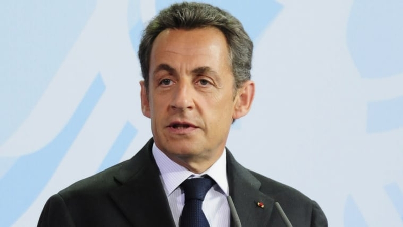 Nicolas Sarkozy - Holds 2011 G20 presidency