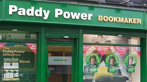 Paddy Power overcomes Cheltenham hurdle