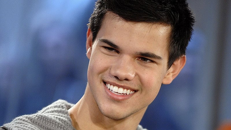 Lautner - Carried Kristen Stewart for a day