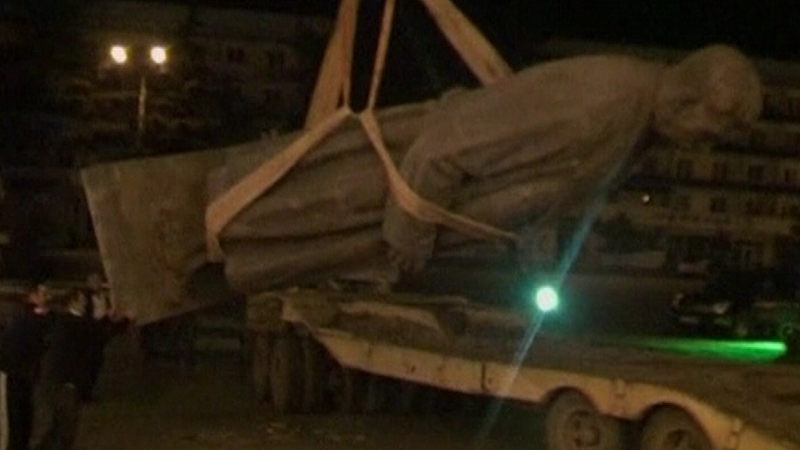 Georgia - Stalin statue will be moved to a museum