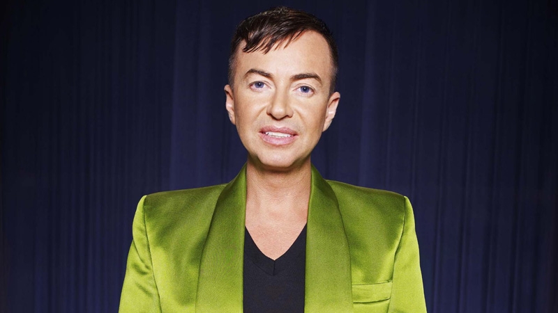 Top British designer Julien Macdonald