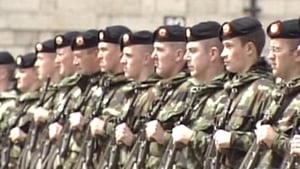 Leifteanant Coirneál Seán Ó Fátharta. show image