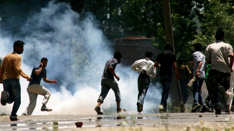 Kashmir - Extra forces were deployed