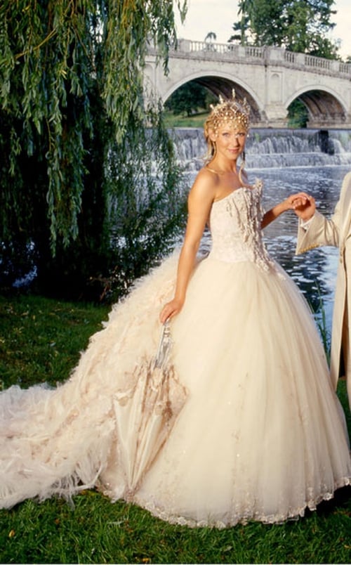 Faye Tozer