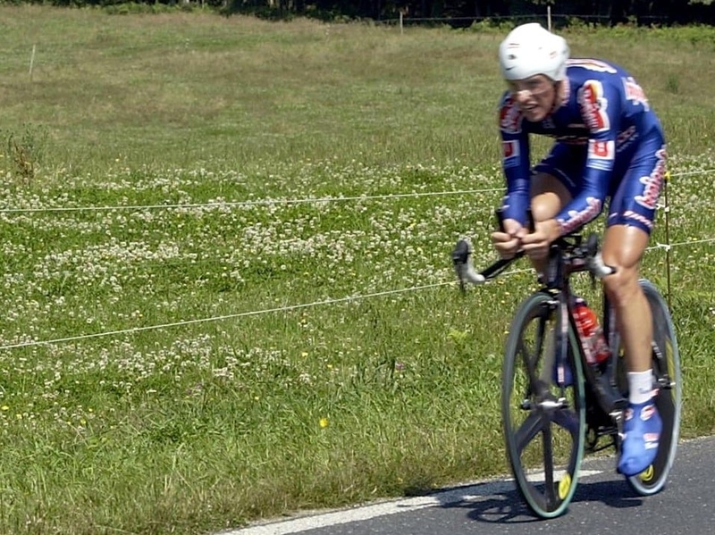 Sylvain Chavanel has assumed control of the yellow jersey heading into stage three