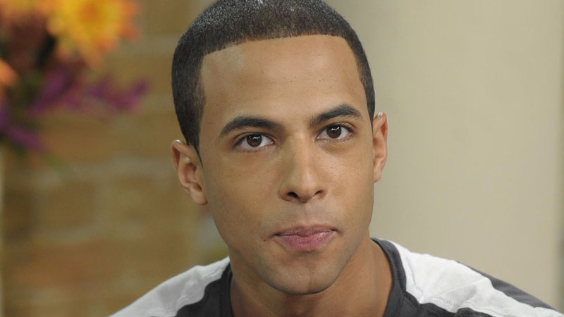 Humes - Single again?