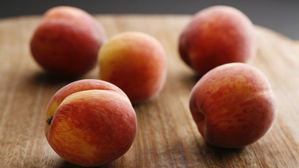 Peach and Chilli Chutney