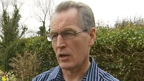 Gerry Kelly said the Sunday World should have issued the apology 15 years ago