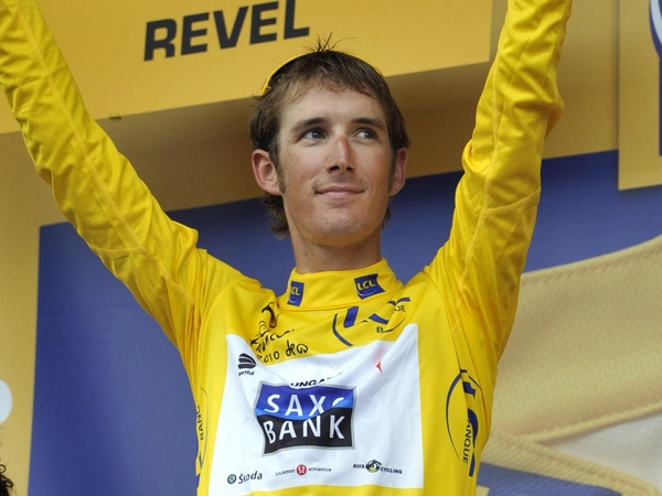 Andy Schleck has retained the yellow jersey following some cat and mouse exploits between himself and Alberto Contador in the Pyrenees