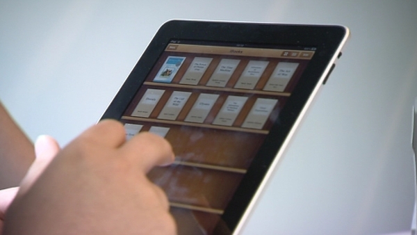Apple results - Demand for iPad 2 'staggering'