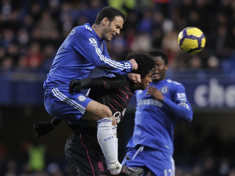 Ricardo Carvalho says he would run or swim to sign for Madrid - but would he go by piggy back?