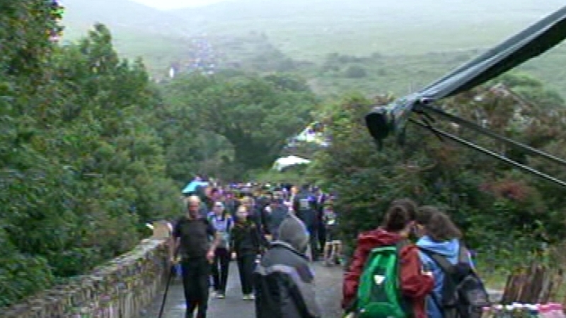 Croagh Patrick - Cold and damp conditions