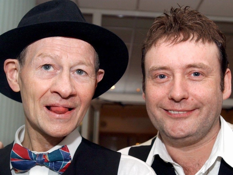 Long-time friends Alex 'The Hurricane' Higgins and Jimmy 'The Whirlwind' White