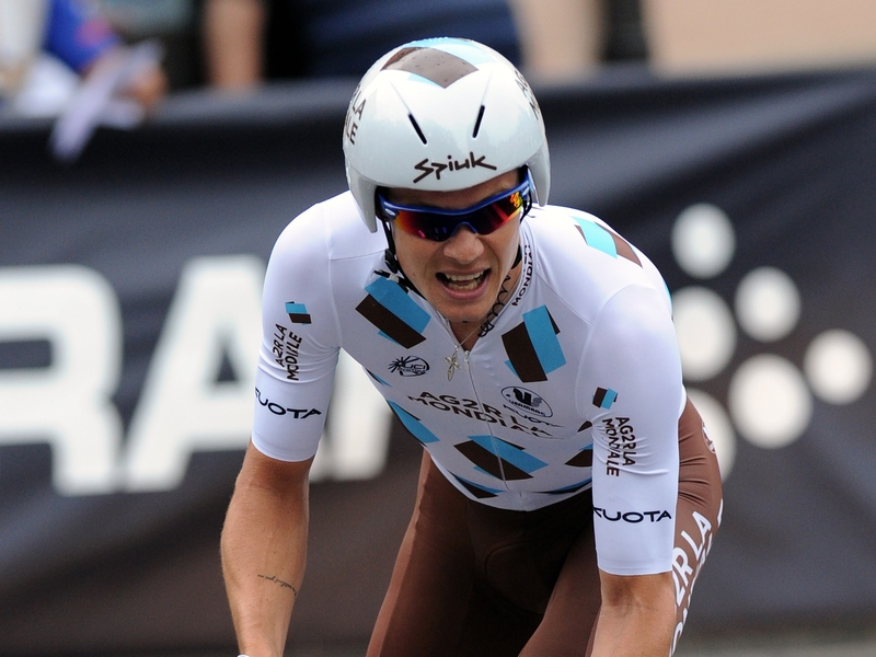 Nicolas Roche has extended his deal with AG2R-La-Mondiale