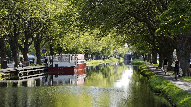 Grand Canal - Some 'kissing gates' to be opened