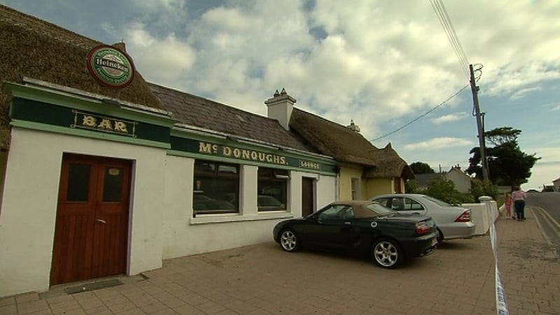 Bettystown - Man injured in shooting at McDonough's pub