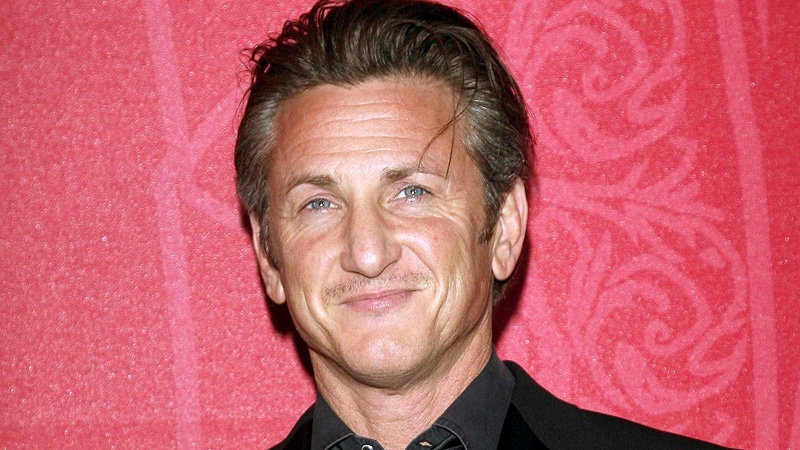 Penn looks set to direct De Niro