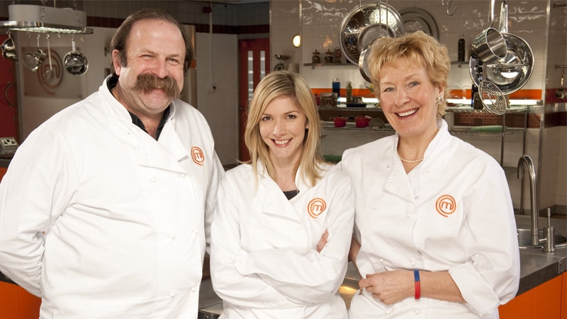 Lisa Faulkner - Centre is declared winner