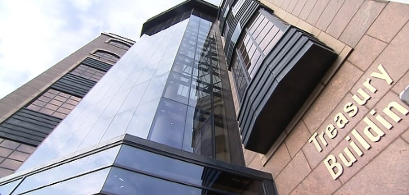 Bond markets - Yield on 10-year bonds up to 7.42%