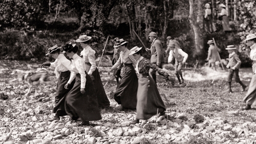 Women participating in otter hunt, Curraghmore, Portlaw, Co. Waterford, May 1901. Life at Curraghmore revolved around various types of hunting activities