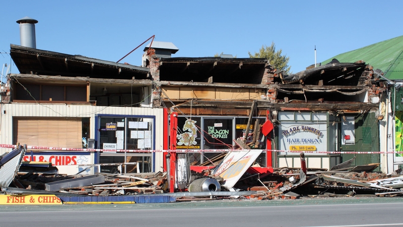 Christchurch - Schools, shops and businesses remain closed