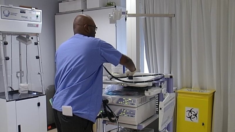 More than 26,000 patients are waiting for a gastrointestinal check