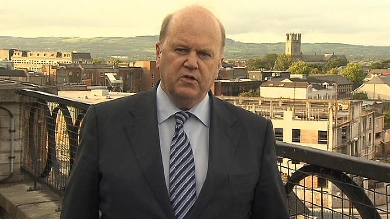 Michael Noonan - Says Finance looking at cuts of €7 billion in Budget