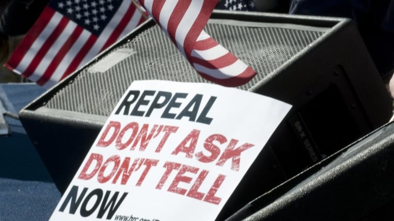 Military - Polls say most Americans support lifting the ban