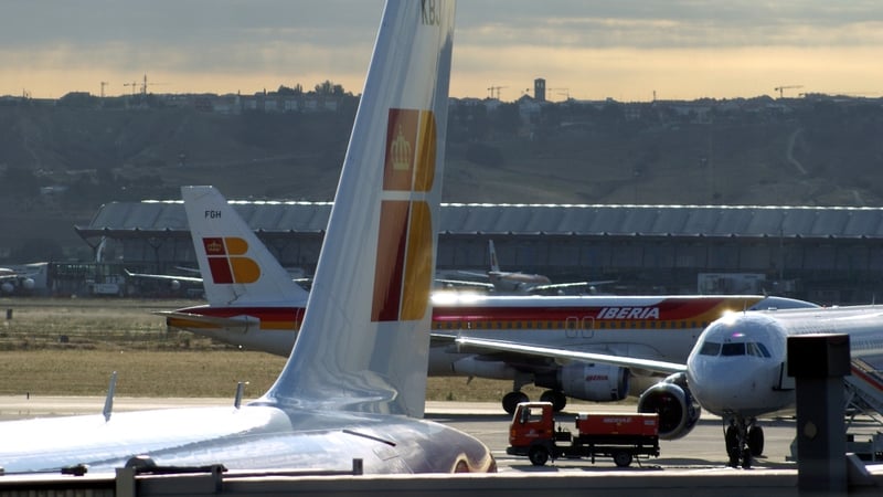 Spanish airports - Private companies can take stakes