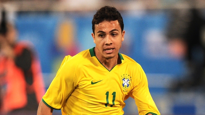 Nilmar's strike gave Villarreal victory over Deportivo La Coruna