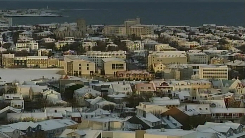 Icelandic economy - Shrank for seven quarters in a row