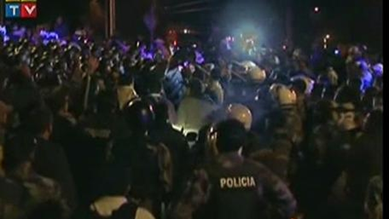 Quito - Rescue was shown live on television