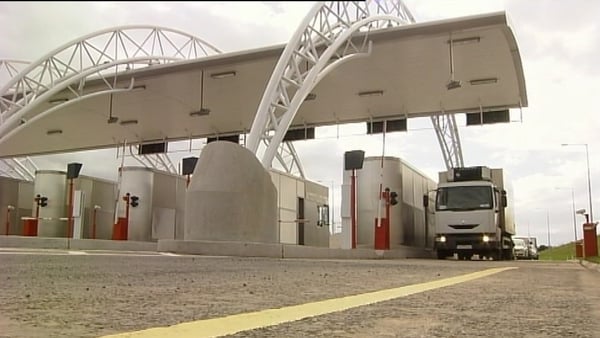 There are 10 toll roads on the national road network