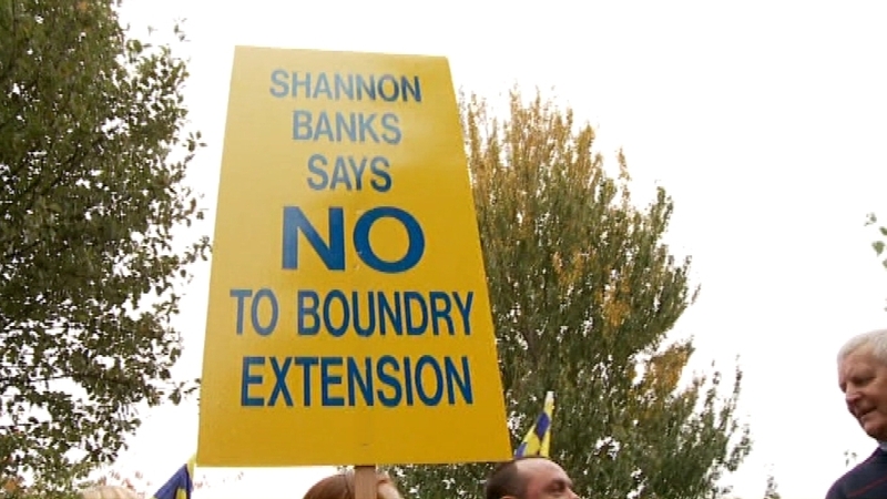Clare protest - Anger over border plan