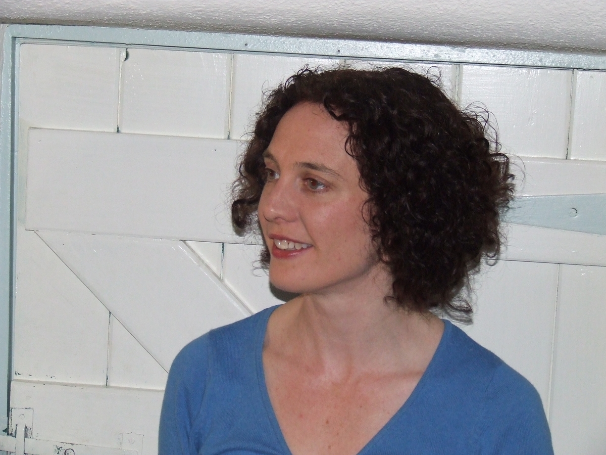  Leeanne O'Donnell