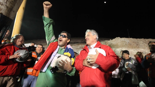 Luis Urzua &amp; the president - Sing the national anthem