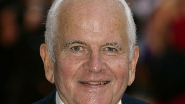 Ian Holm