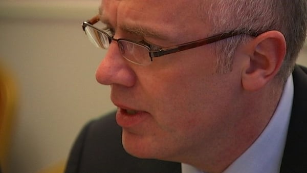 Alan Shatter said Mr Drumm should make himself available to answer any questions in Anglo probe