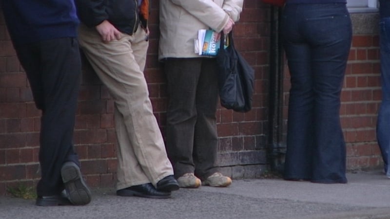 Report - Immigrants hit badly by unemployment