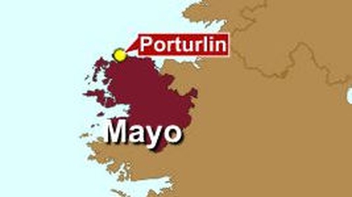 Mayo - Fishermen found in life raft