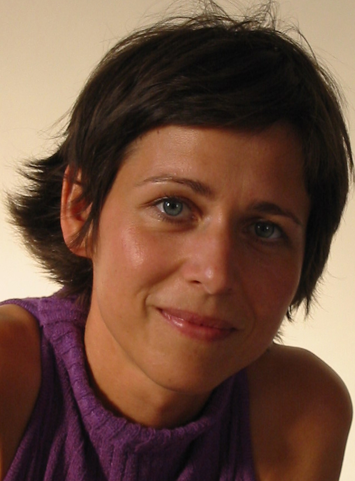  Èva Roither