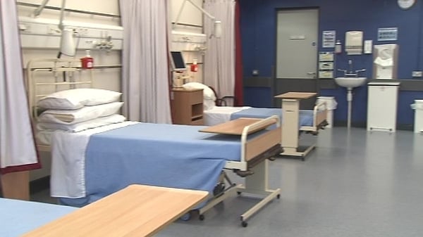 Hospitals - 19,377 waiting over three months for treatment