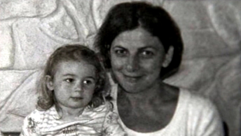 Butlers - Una with her youngest daughter Ella