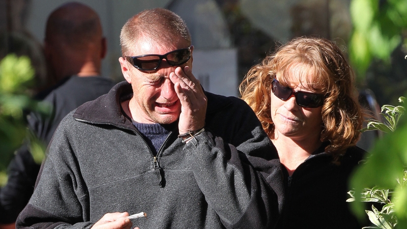 New Zealand - Relatives wait for news of trapped miners