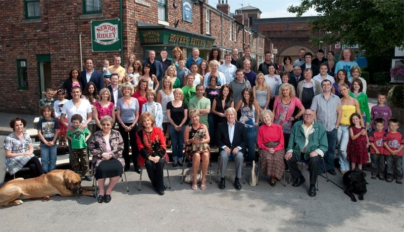 The Corrie cast